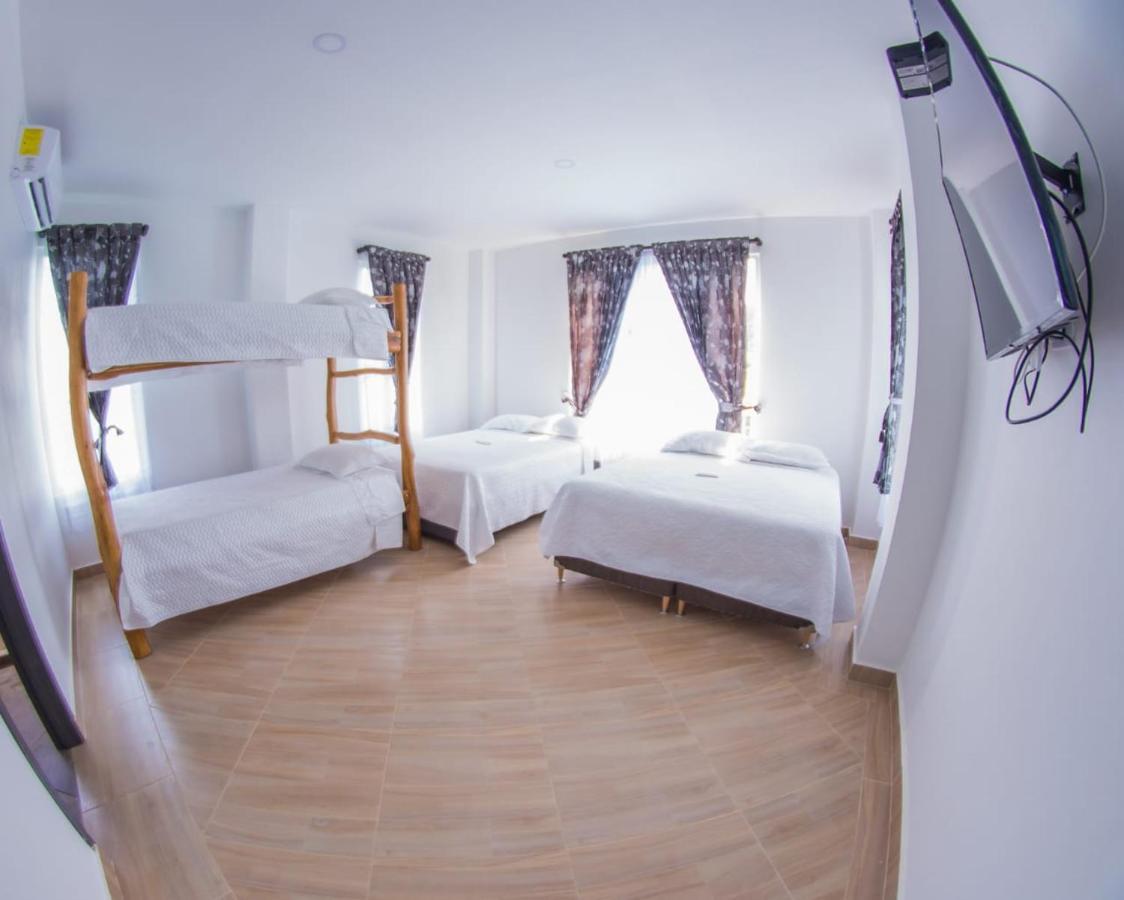 Апарт отель Casa Blanca Malibu Санта-Вероника Экстерьер фото